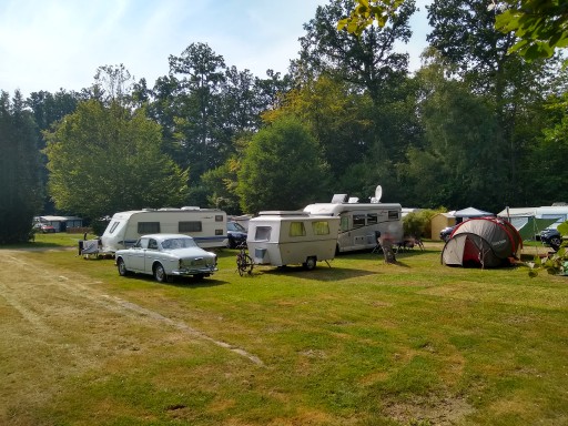 Saschas Gespann auf dem Campingplatz am Waldbad in Ebstorf