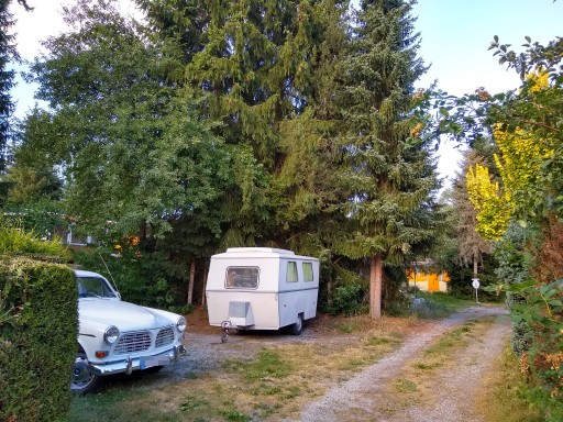 Saschas Gespann auf dem Campingplatz Haufenmühle in Drachselsried