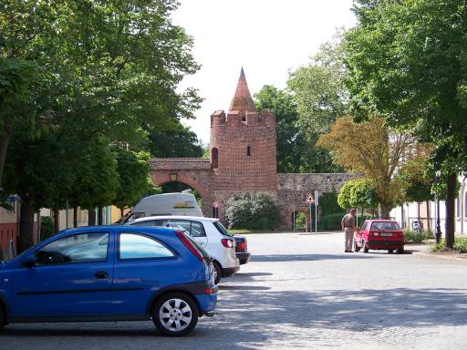 Eines der Stadtmauertore in Beeskow