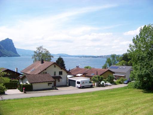 Blick vom Camping Vitznau auf den Vierwaldstättersee